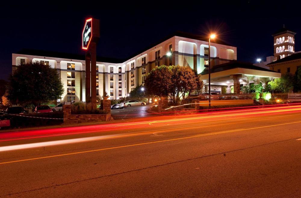 Hampton Inn Nashville / Vanderbilt Exterior foto